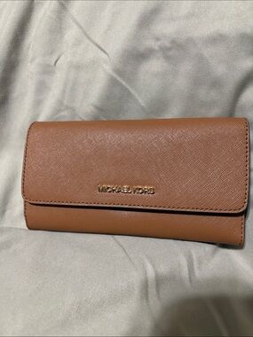 Michael Kors Tan Saffiano Leather Flap Wallet with Gold Logo